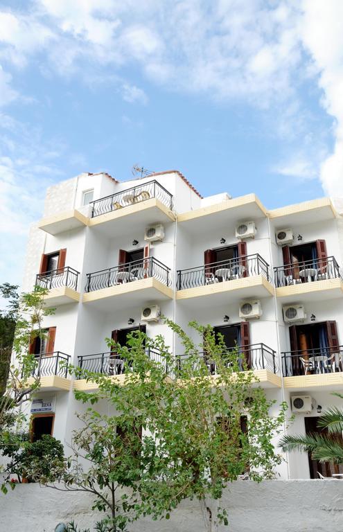 Hotel Rena Ágios Kírykos Dış mekan fotoğraf