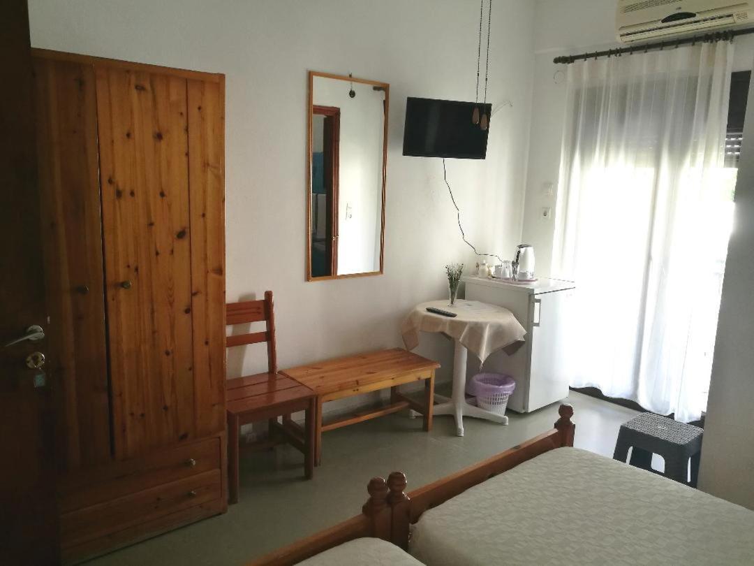 Hotel Rena Ágios Kírykos Dış mekan fotoğraf